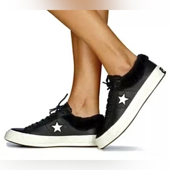 Converse | Street Warmer Faux Fur Lined Sneaker‎ Black M9/W11 - Picture 1 of 7